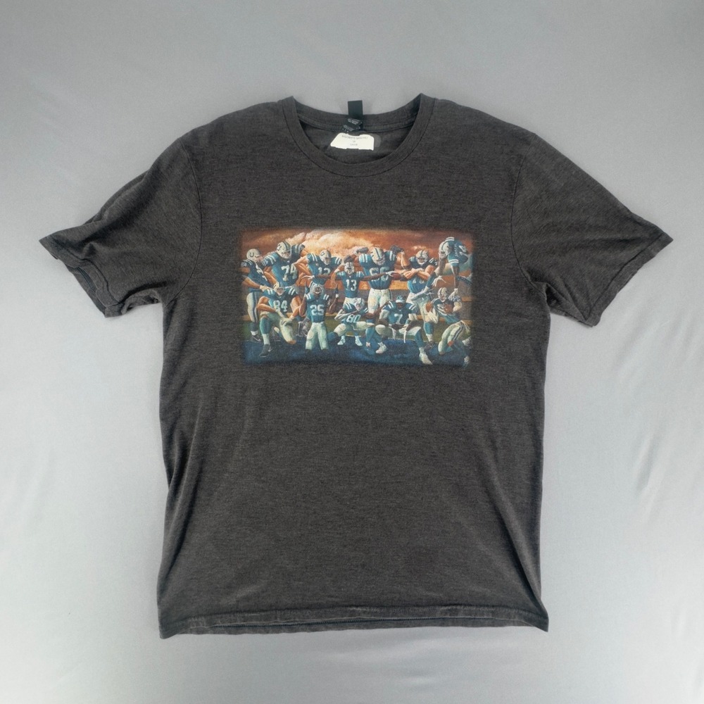 Indianapolis Colts Team Issued District T-Shirt L Rigoberto Sanchez 08 Huddle